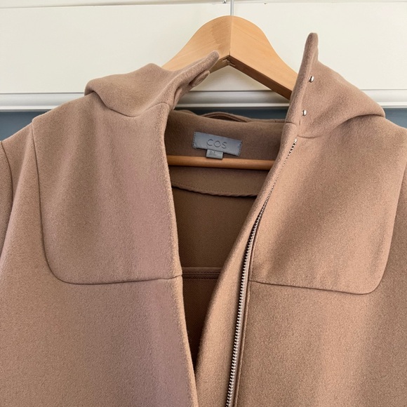 COS  Hooded Camel Duffel Coat, Wool Blend - Picture 3 of 8